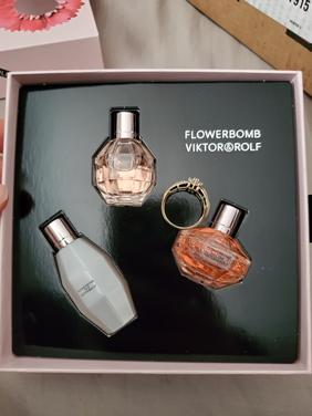 Usa Official Online Store Flowerbomb Mini Bundle Viktor Rolf Sale Uk Shop Beauty Fragrance Women Sorensen Studios Com