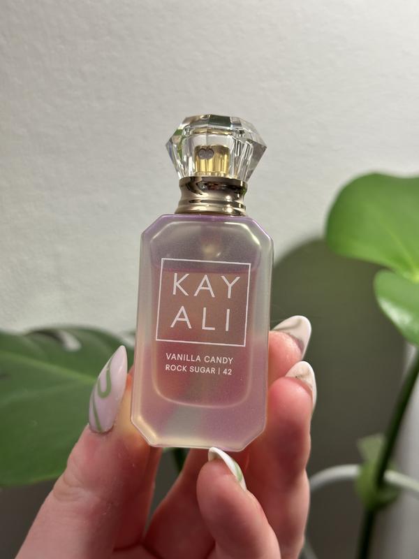 KAYALI VANILLA CANDY ROCK SUGAR 42 香水 Kayali Vanilla Candy Rock Sugar | 42
