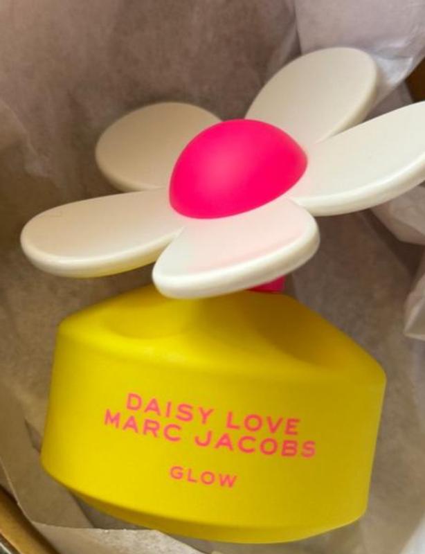 Daisy Love Glow Eau de Toilette with Bergamot, Lemon & Cashmere