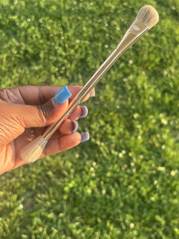 Dual Ended Highlighter Brush