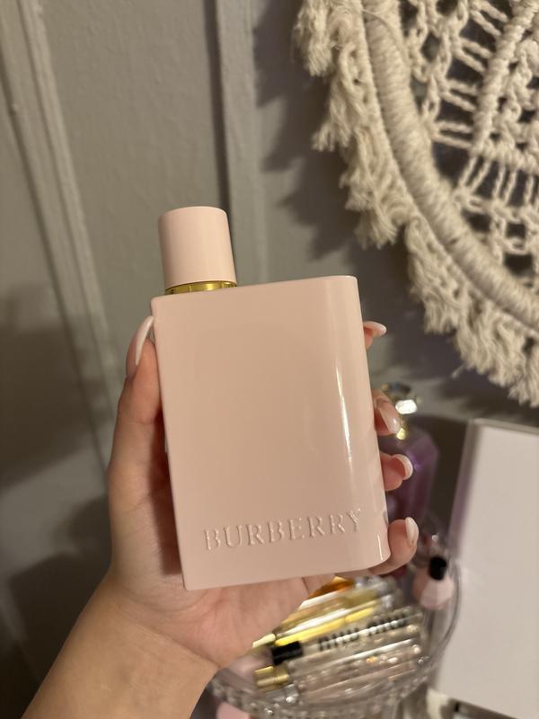 Her Elixir de Parfum with Dark Red Berries, Jasmine & Vanilla