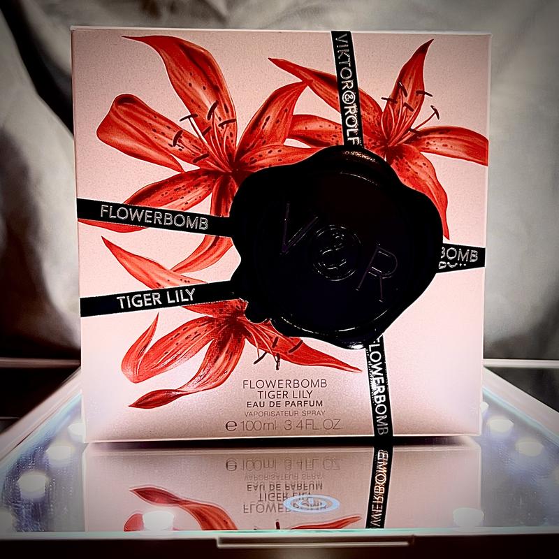 Flowerbomb Tiger Lily Eau de Parfum with Coconut Milk & Mango