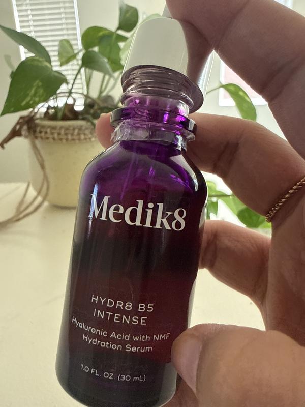Hydr8 B5 Intense Hydrating Multi-Weight Hyaluronic Acid Serum