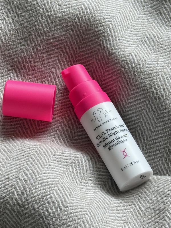 T.L.C. Framboos™ Glycolic Resurfacing Night Serum - Drunk Elephant