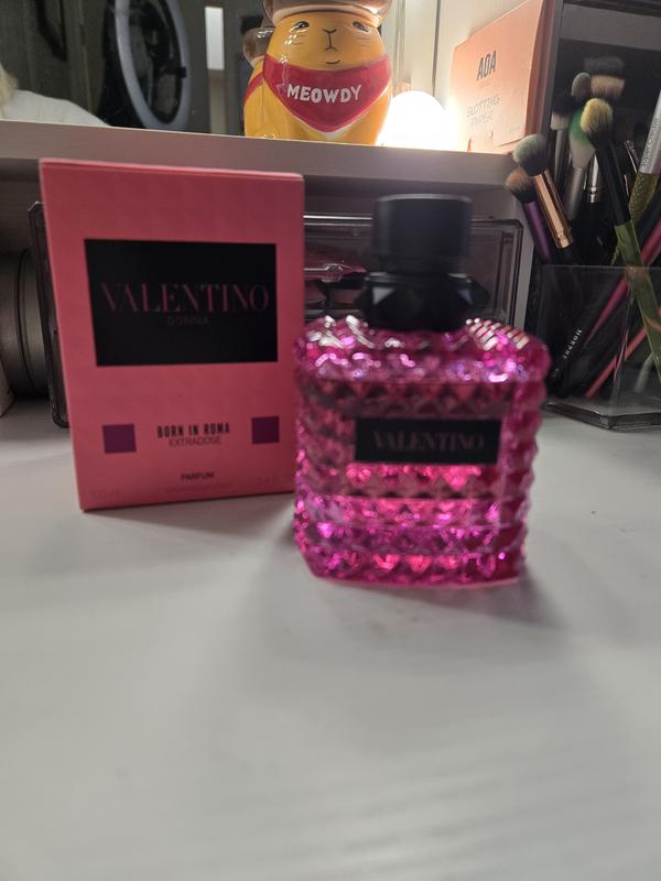 Donna Born in Roma Extradose Parfum Travel Spray - Valentino | Sephora