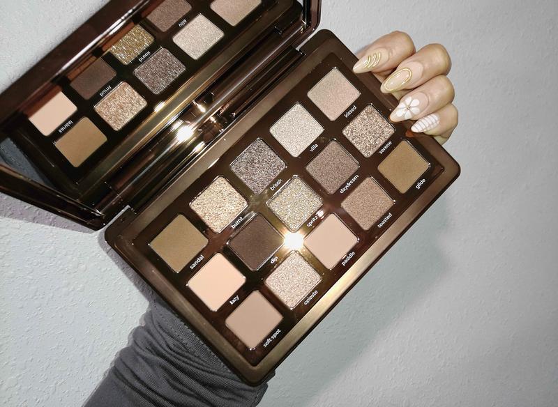 Tan Eyeshadow Palette - NATASHA DENONA | Sephora