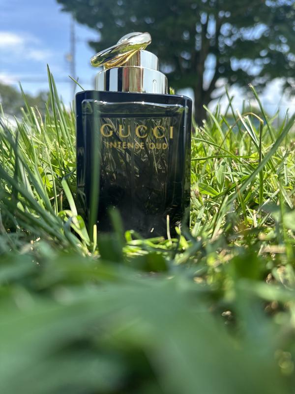 Intense Oud Eau de Parfum with Black Pepper, Oud and Cedarwood