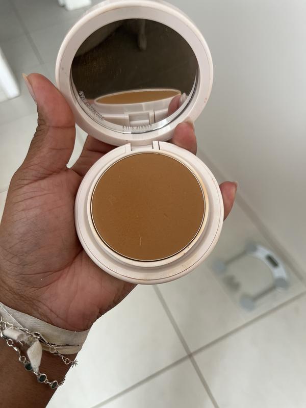 Base em pó Kylie Cosmetics Natural Blur | Sephora