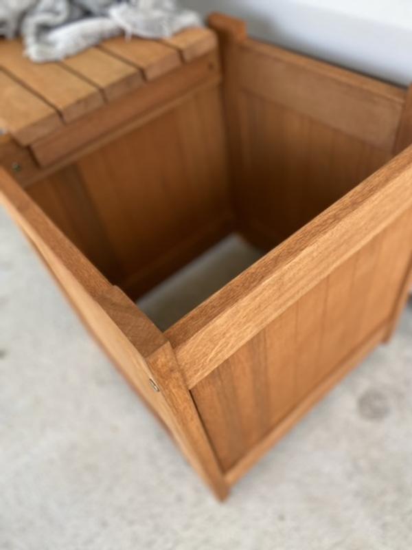 Open planter boxes