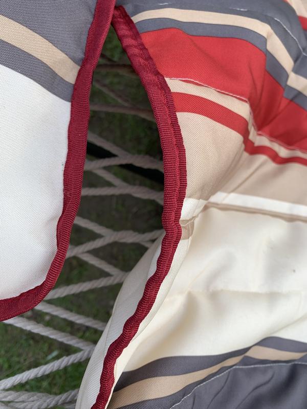 Thickness of the hammock pad