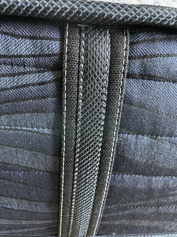 Sturdy handles! More comfortable than the old corded ones