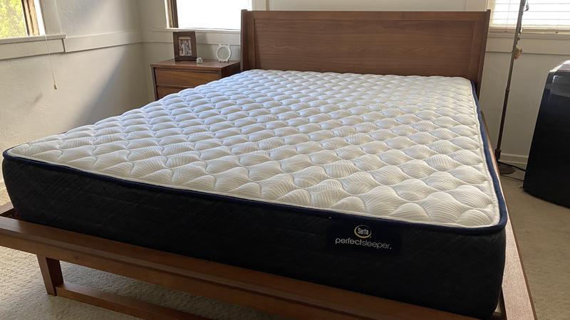 12 serta perfect sleeper grand chateau deals double pillow top king size mattress 72x79