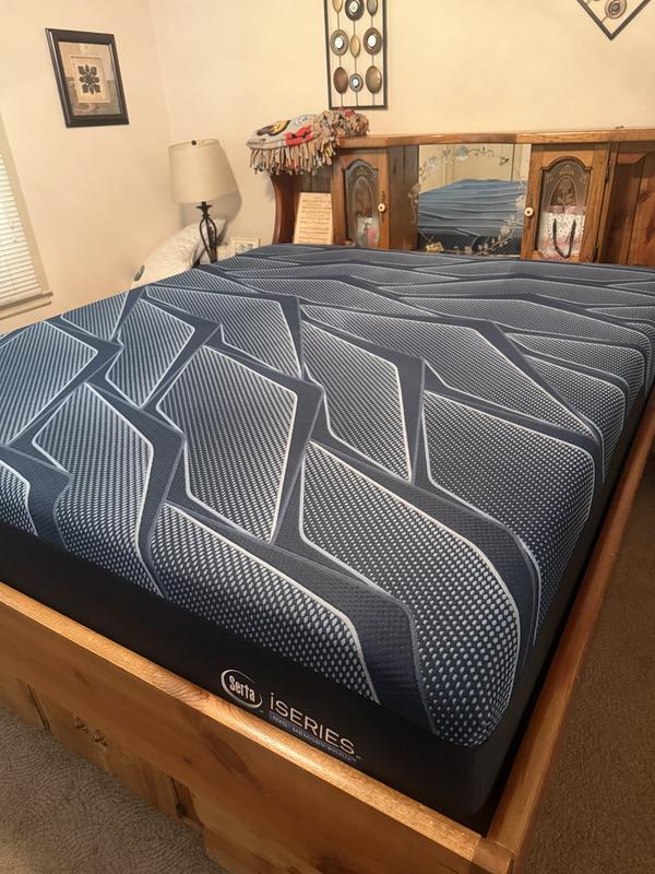 Serta® iSeries® NXG™ Mattress - 4500 Ultra Plush Foam
