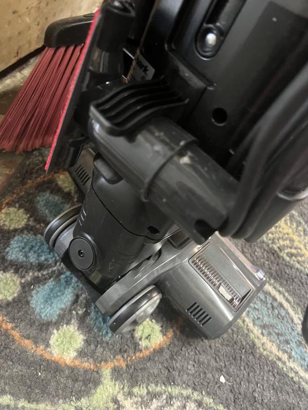 Cord knocks attachments off