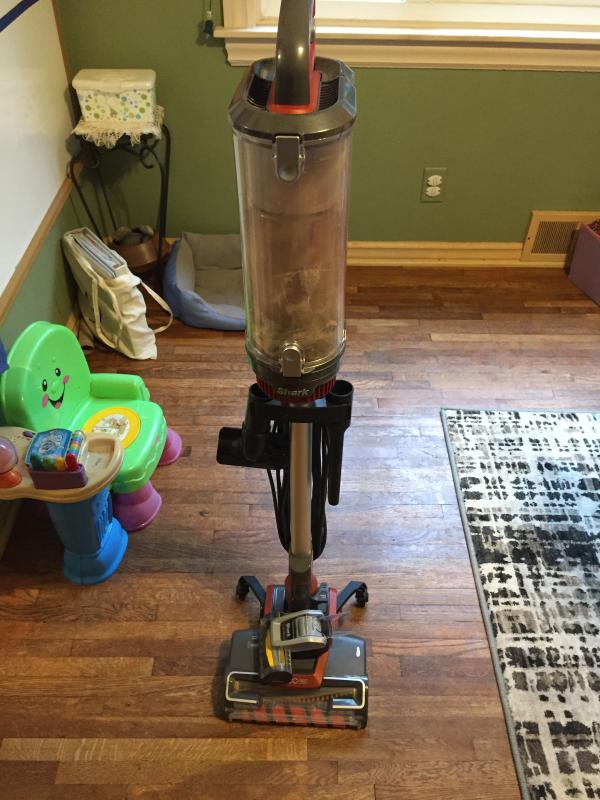 Customer Reviews Shark® APEX® UpLight™ LiftAway® DuoClean® Self