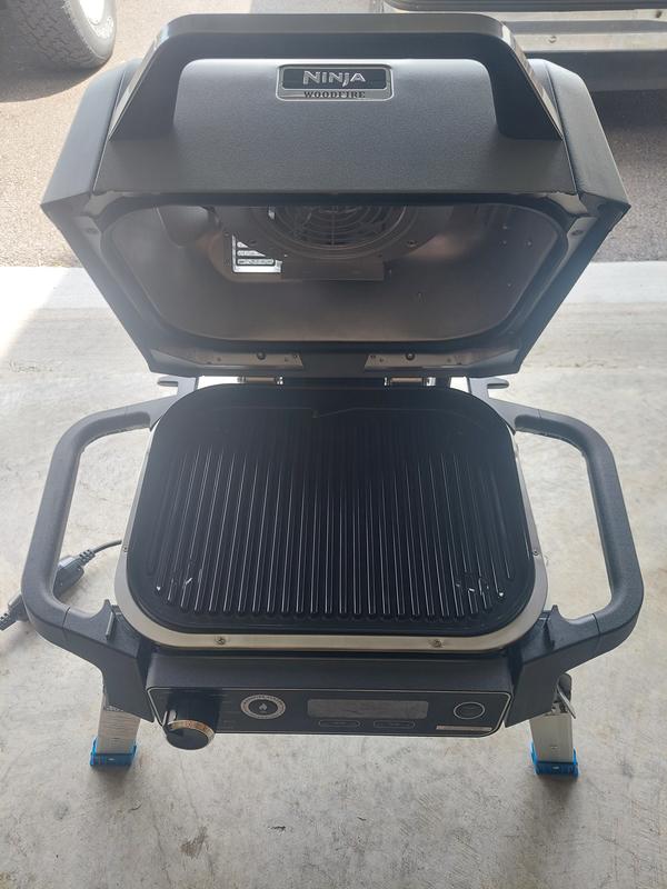 Ninja Woodfire 7-in-1 Outdoor Grill and Smoker 1760-Watt Grey Electric Grill  in the Electric Grills department at