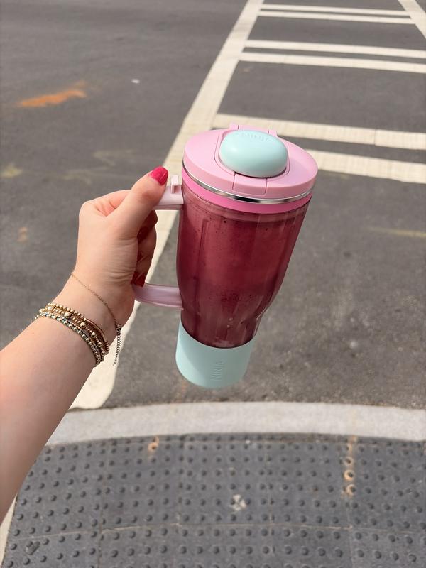 smoothie on the way to class