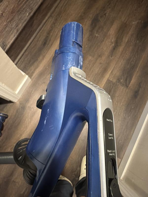 Customer carousel item 9.