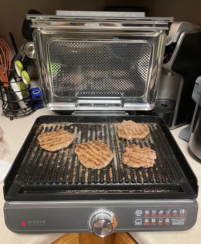 Ninja GR101 Sizzle Smokeless Indoor Grill & Griddle - Thumbnail 5