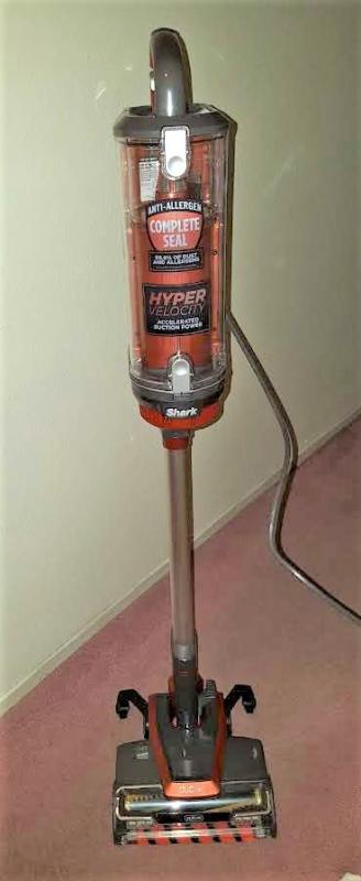 Corded Lightweight UpLight