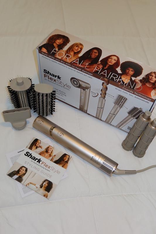 Customer carousel item 6.