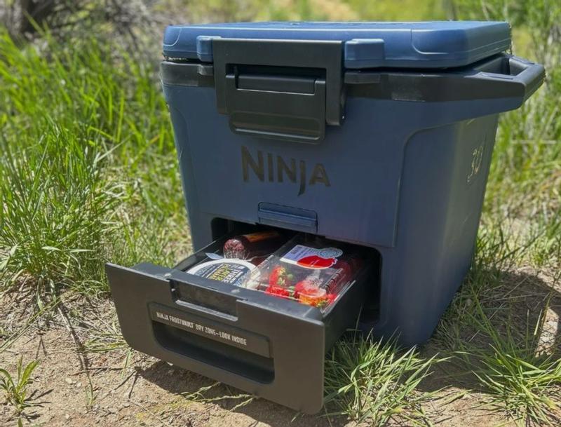 Ninja FrostVault 30-qt. Hard Cooler with Dry Zone (FB131WH)