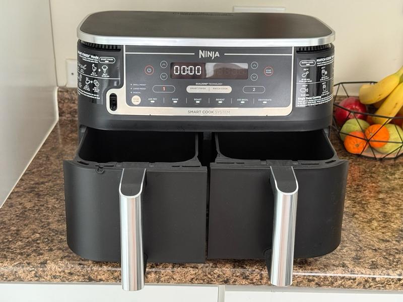 Customer carousel item 3.