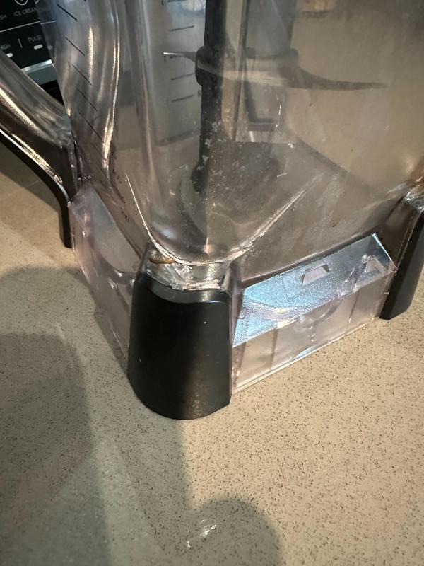 Ninja Blender Jar Cracks Corner 2 of 2