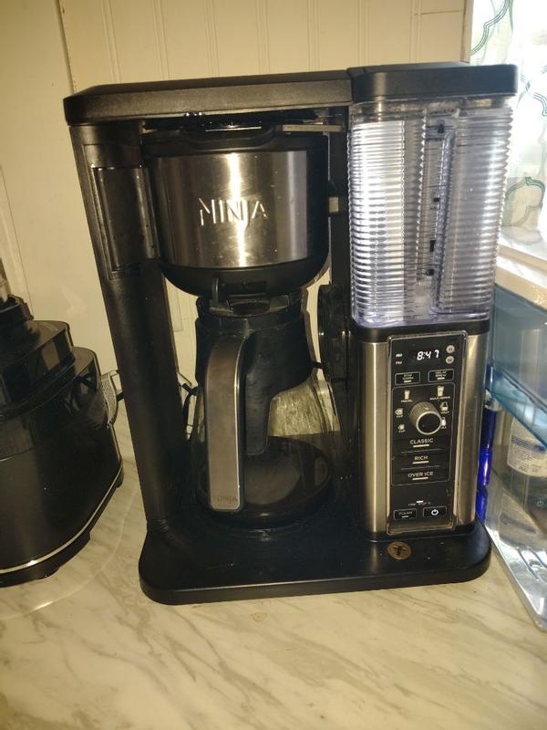 Ninja Programmable Brewer, with 12-cup Glass Carafe, Black and Stainless  Steel Finish - CE251 | Blain's Farm & Fleet