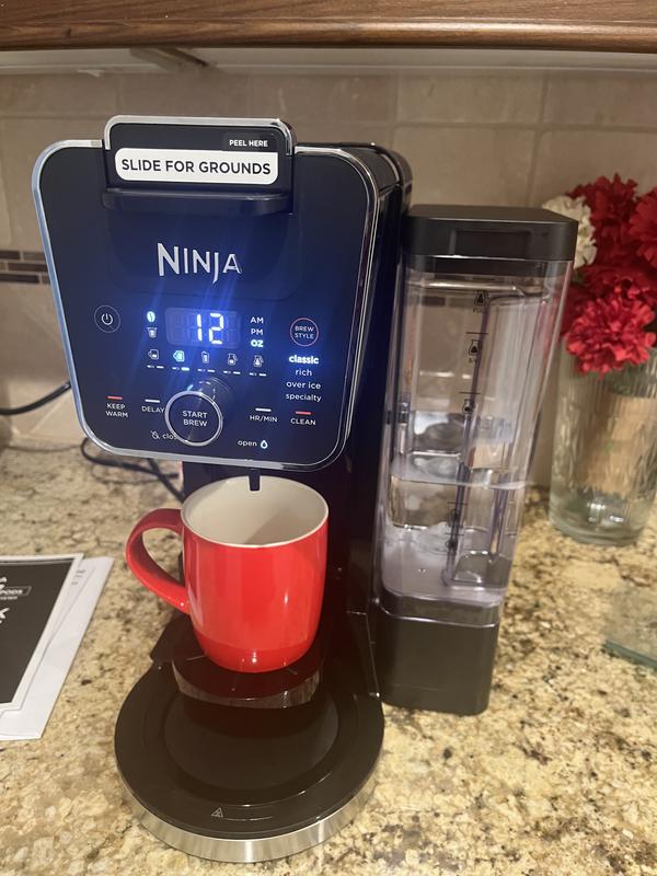  Ninja CFP301 DualBrew Pro Specialty 12-Cup Drip Maker with  Glass Carafe, Single-Serve Grounds, compatible with K-Cup pods, with 4 Brew  Styles, Frother & Separate Hot Water System, Black : Everything Else