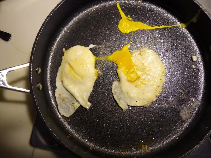 Eggs do not flip very well.  This is non-stick.