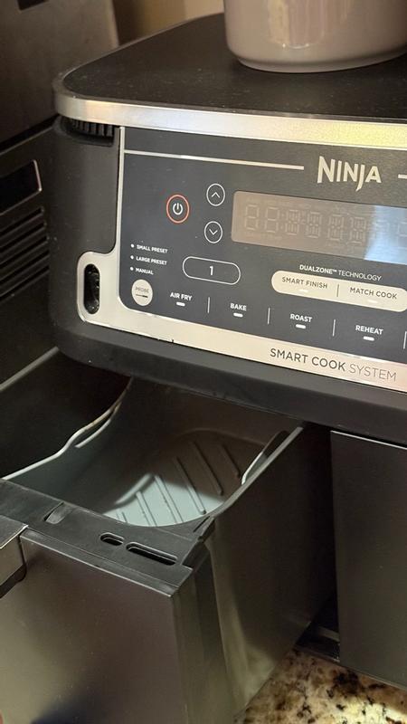 Customer carousel item 11.