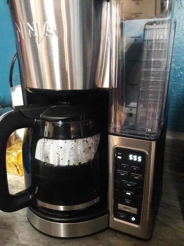 NINJA Programmable XL 14-Cup Coffee Maker PRO w/ Small Batch & 2 Brew  Styles