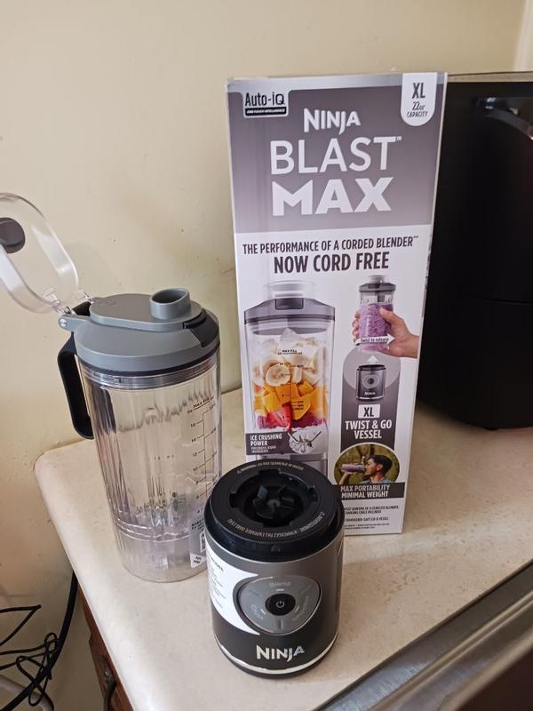 Ninja Blast™ Max Cordless Portable Blender Platinum Silver