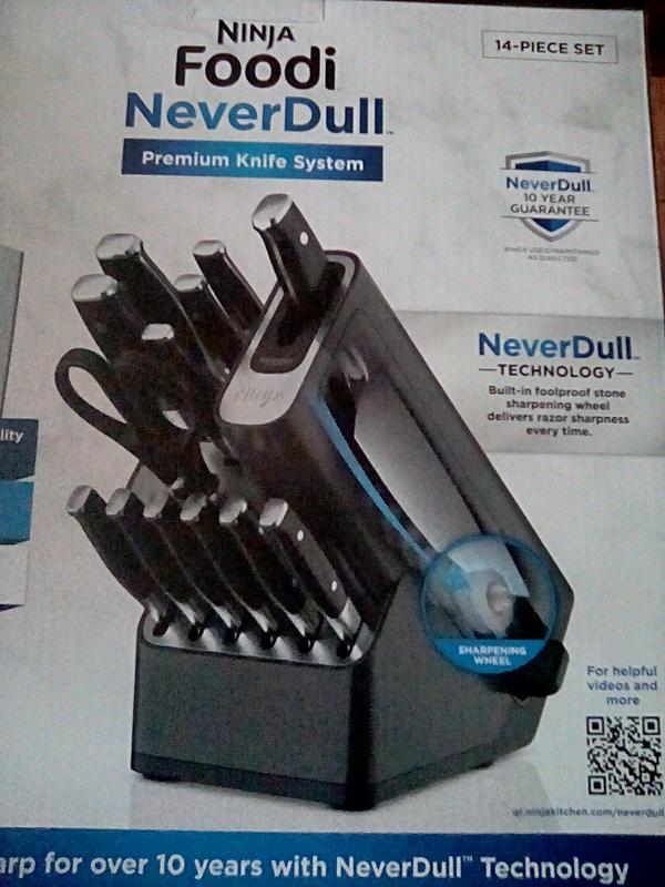 Ninja Foodi NeverDull Premium 14-Piece Knife Block Set with Built-in  Sharpener System Black & Silver K32014 - Best Buy