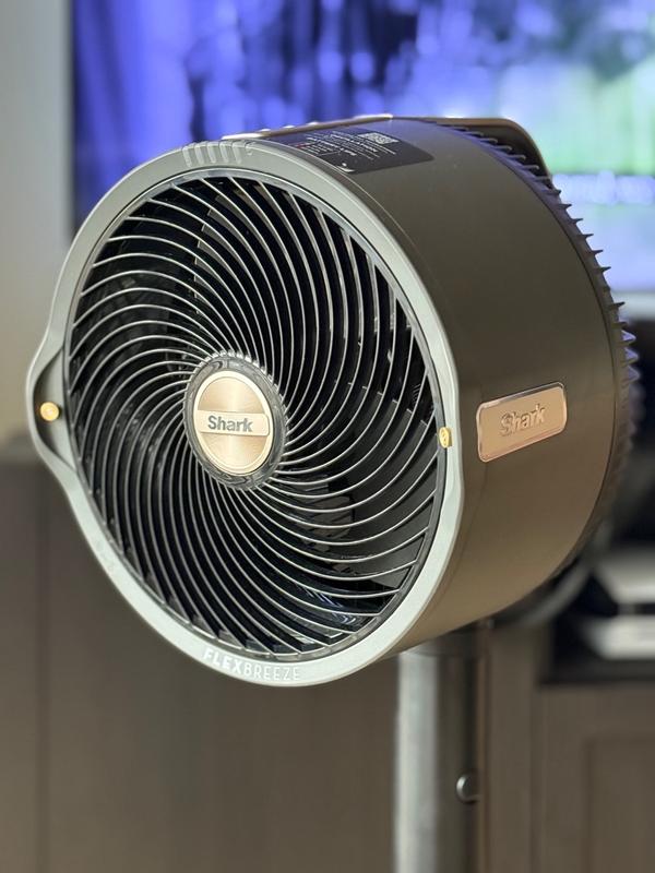 Shark FlexBreeze™ Pro Mist Indoor Outdoor Pedestal & Table Fan