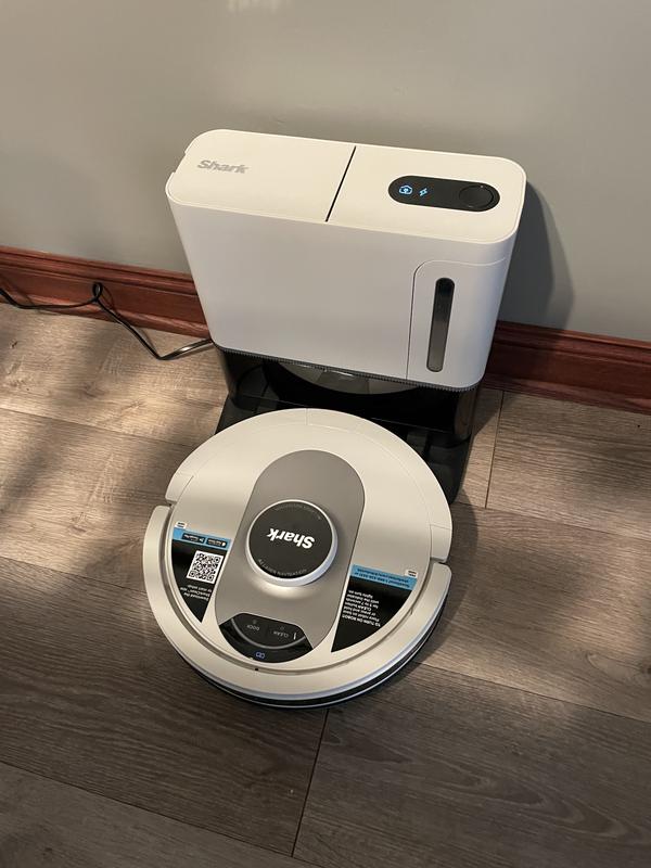 Shark AV2511AE Robot Vacuum - Thumbnail 4