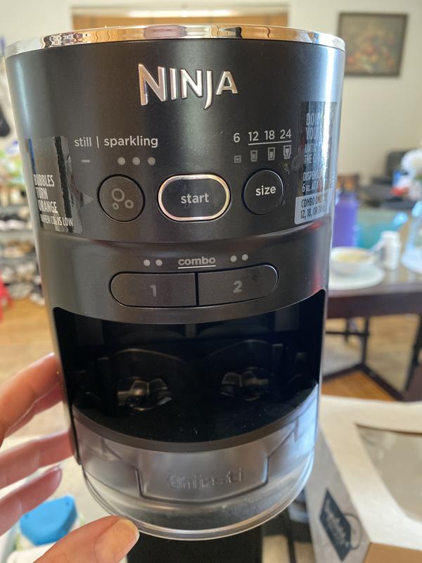 Ninja Thirsti Drink System Complete Still and Sparkling Customization Drink Kit with CO2 Canister, Flavors, and 48oz Reservoir, WC1000, Gray