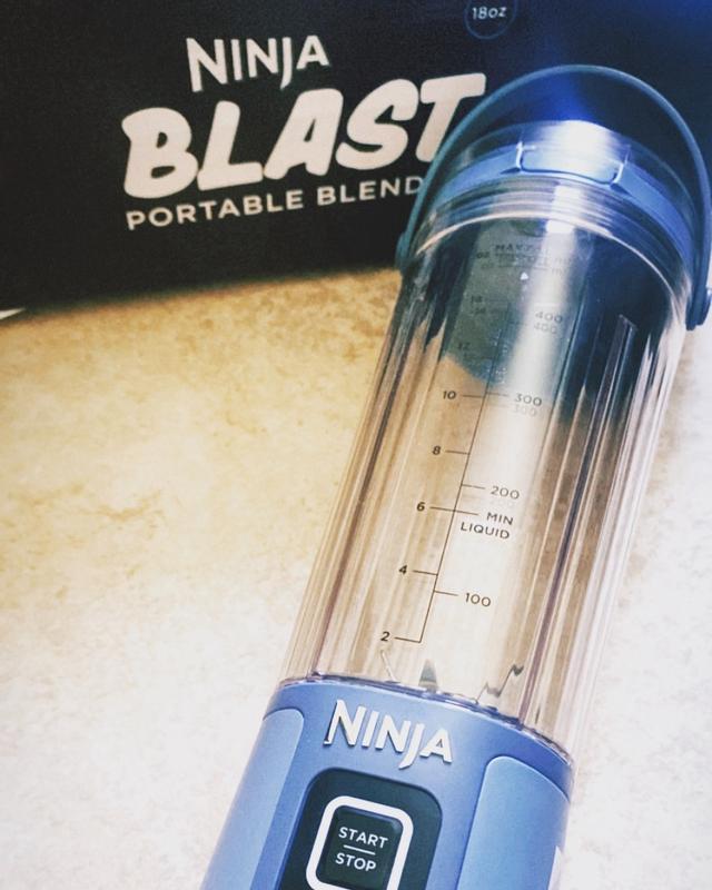 NINJA Blast 18 oz. Single Speed Black Portable Blender BC151BK