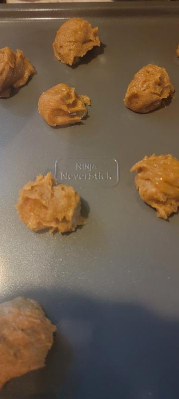 Extremely Sticky Peanut Butter Cookies