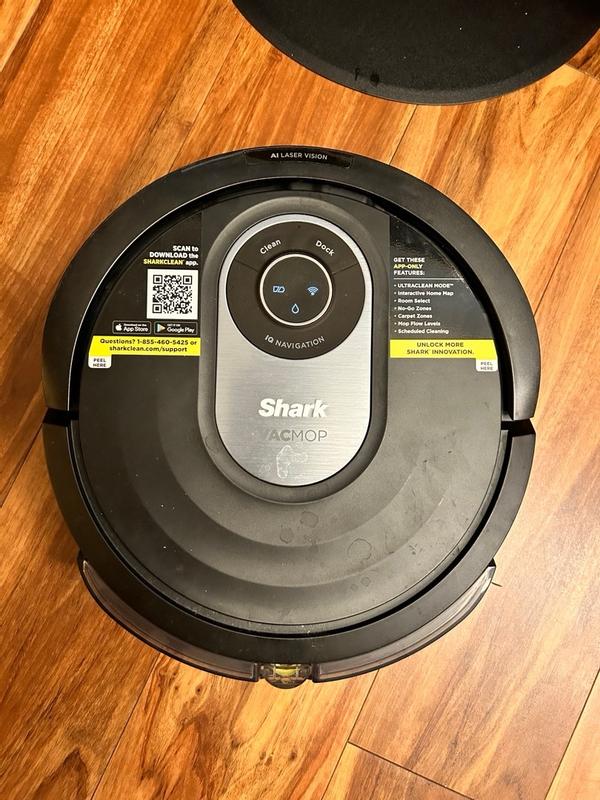 Shark AI Robot Vacuum and Mop with Home Mapping Auto Charging Pet Robotic  Vacuum and Mop Self Emptying in the Robotic Vacuums department at