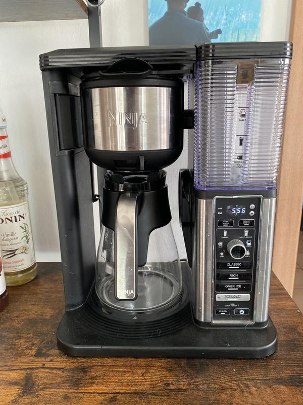 Customer carousel item 5.