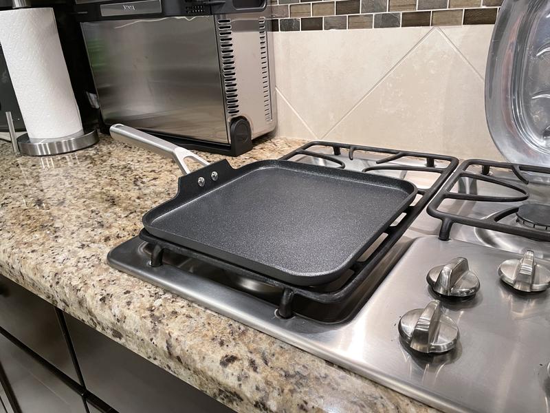 Cooks tortillas evenly!