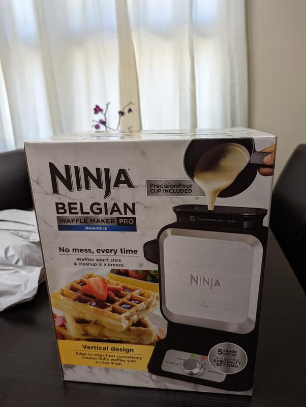 Ninja Belgian Waffle Maker PRO NeverStick BW1001