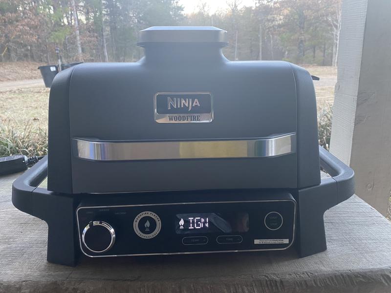 Ninja Woodfire Pro Outdoor Grill and Smoker With Temperature Probe,  (OG751BRN) 622356600187