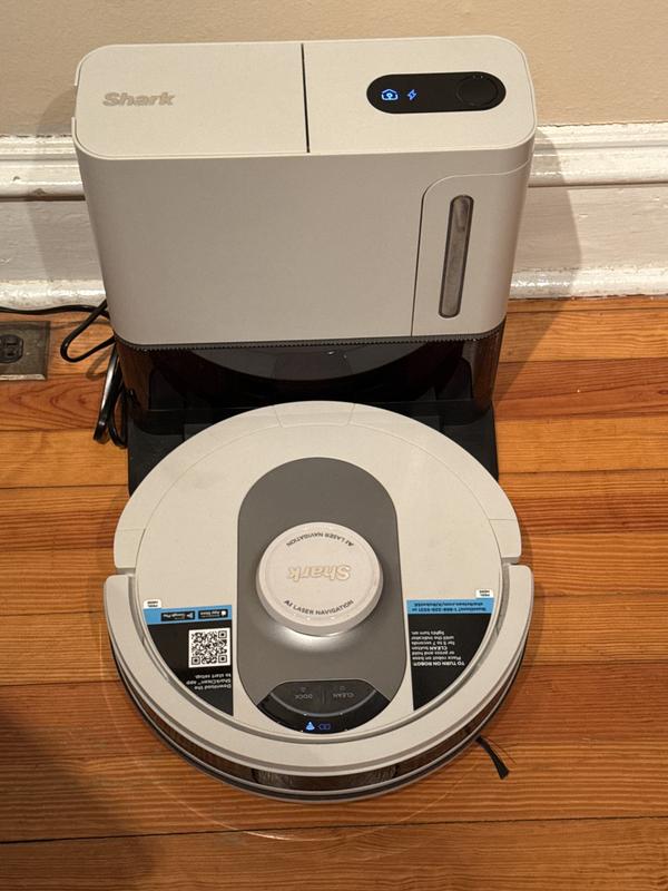 Shark AI Ultra™ Robot Self-Empty Robot Vacuum AV2511AE | SharkNinja
