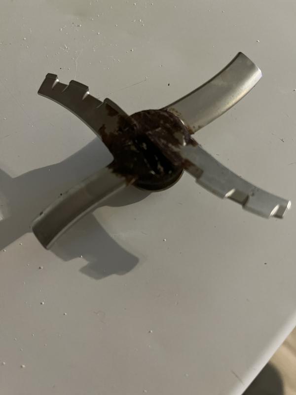 Burned up face of the blade