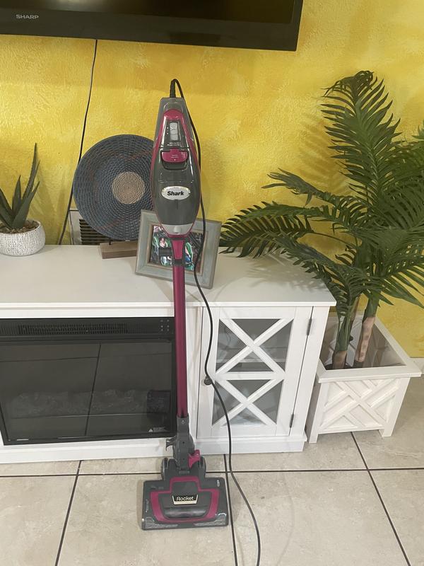 Shark Rocket DeluxePro Bagless Ultra-Light Upright HV320RFBD - More Than  Vacuums