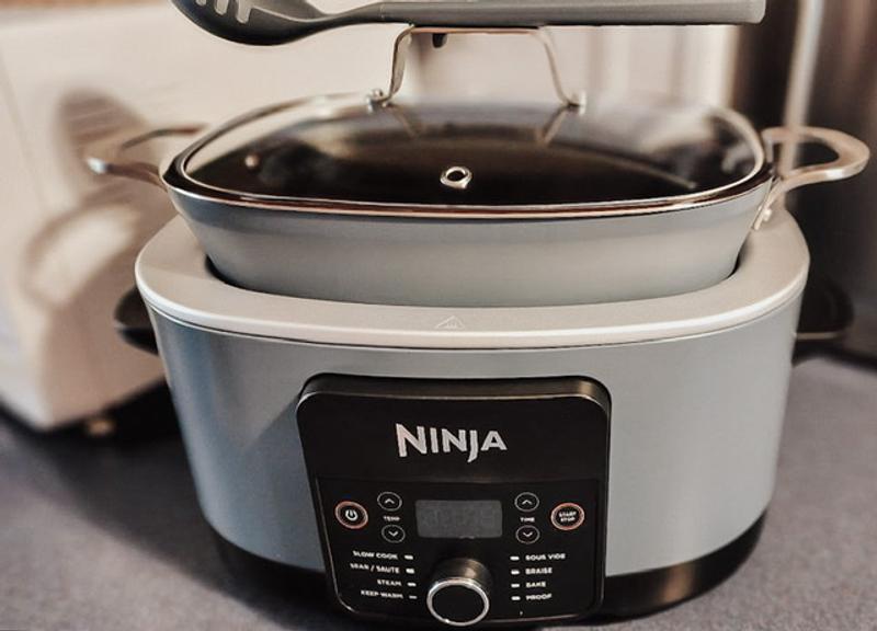 Ninja MC1001 Foodi Possible Slow Cooker Pro Multi-Cooker (Renewed) Bundle with 3 Yr CPS Enhanced Protection Pack