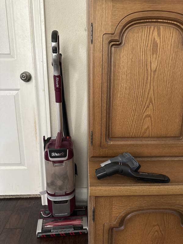 Vacuum and Accessories